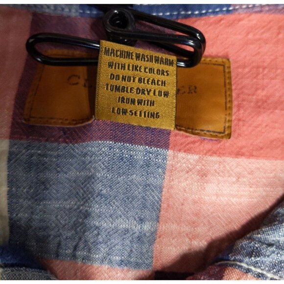 Clear Water Outfitters Men's Plaid button down short sleeve Shirt Size S - Picture 7 of 7